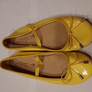 Zara girls light yellow mary janes